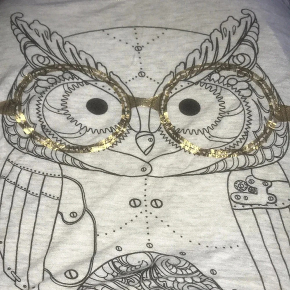 ZENANA OUTFITTERS lightweight owl top short sleeve size S - Picture 2 of 7